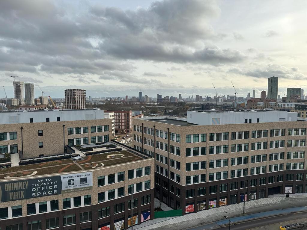 Cosy Views Apartment Londra Exterior foto